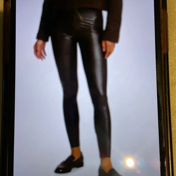 Commando Control Espresso Faux Leather Leggings NWT - Picture 5 of 10